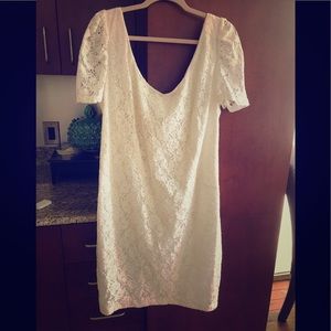 Ivory / cream Torrid dress lace cap sleeve 16